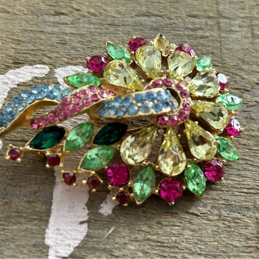 Colourful rhinestone Elegant Multicolor Brooch